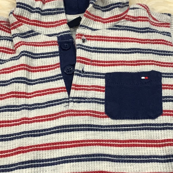 Tommy Hilfiger Long-Sleeve Striped Red/Blue/Cream 3Button Shirt with Hood 18M - Picture 2 of 4